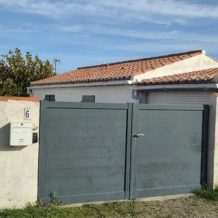 Дом отдыха Sur Les Dunes *